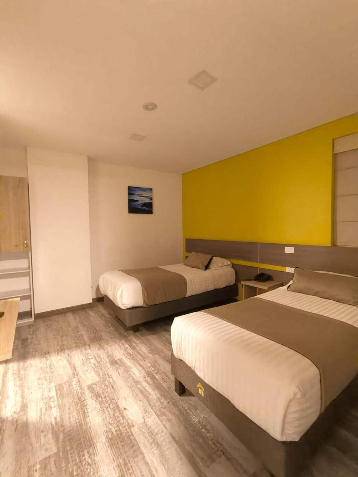 Hm Hotel Expo Inn Bogota Exterior photo